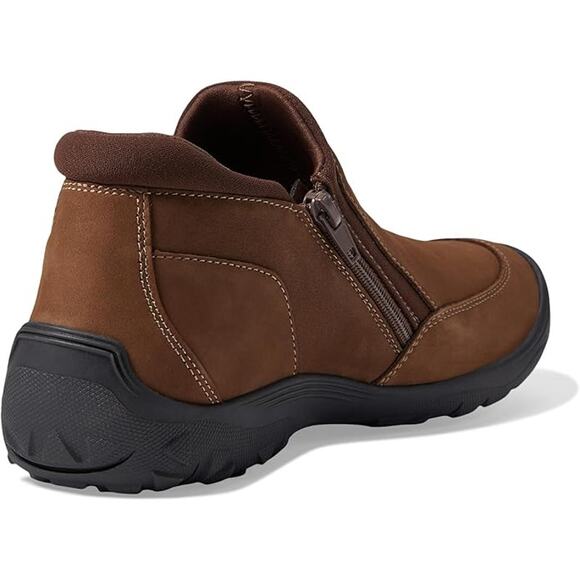 NWT Clarks Collection Women's Fiana Bay Ankle Boot, Taupe Nubuck, 8.5, Medium US - Picture 4 of 6